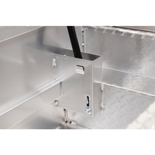 Weather Guard 131-0-04 Saddle Box