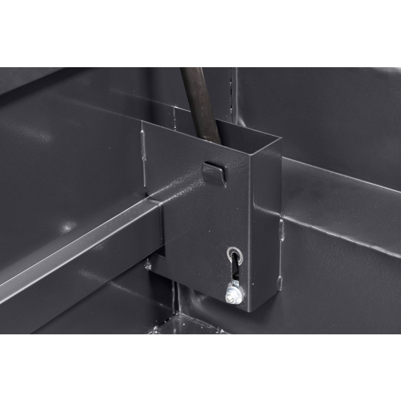 Weather Guard 131-6-04 Saddle Box