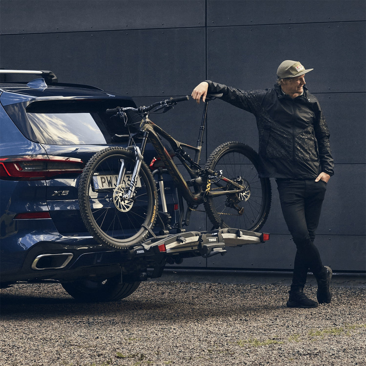 Thule EasyFold XT Bike Rack - 2-Bike - Platform Hitch