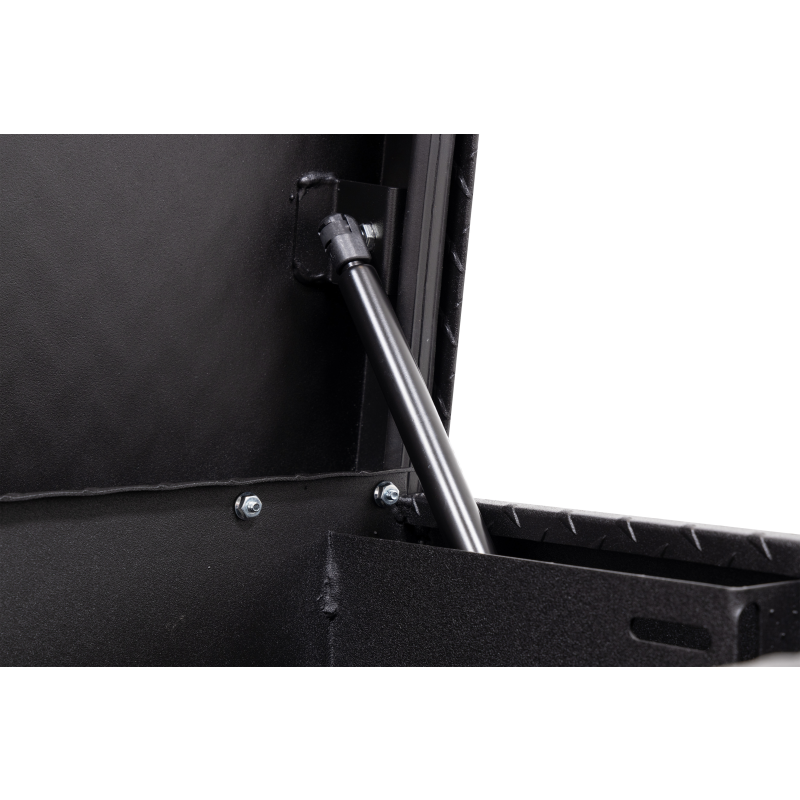 Weather Guard 180-52-04 Lo-Side Box