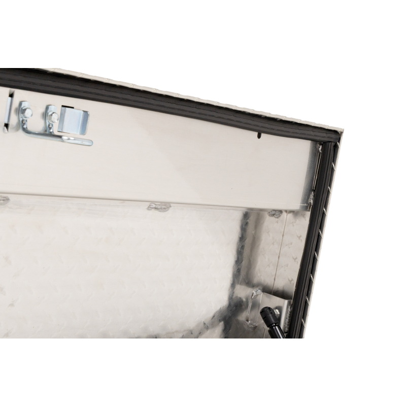 Weather Guard 184-0-04 Lo-Side Box