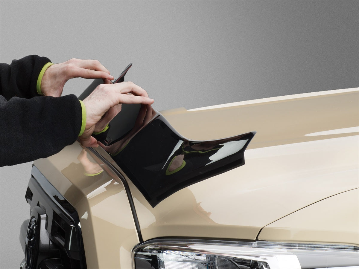 Low Profile Aerodynamic Hood Protector - 55188