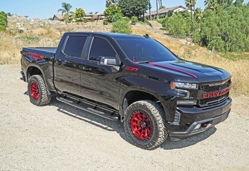 Steelcraft 3" Round Sidebars - Black - 2019-2025 Chevy/GMC Silverado/Sierra 1500 / 2020-2025 Silverado/Sierra 2500/3500 Crew Cab (202280)