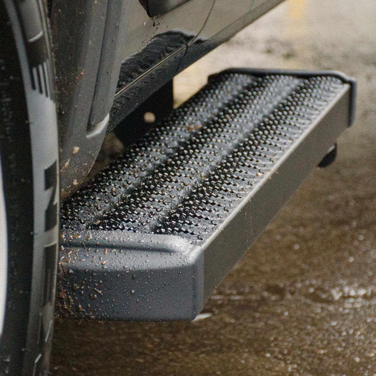 LUVERNE 415236-401470 Grip Step Black Aluminum 36-In Running Board, Driver Side, Select Ram ProMaster 1500, 2500, 3500