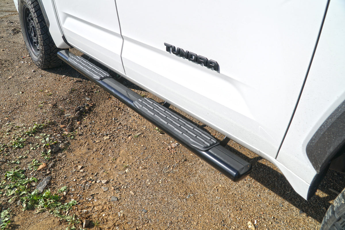 Steelcraft 5" Oval Sidebars - Black - 2022-2025 Toyota Tundra Crew Max (433139B)