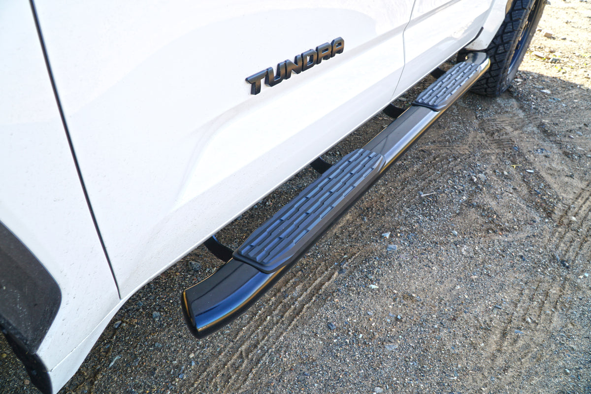 Steelcraft 5" Oval Premium Sidebars - Black - 2022-2025 Toyota Tundra Crew Max (433139BP)
