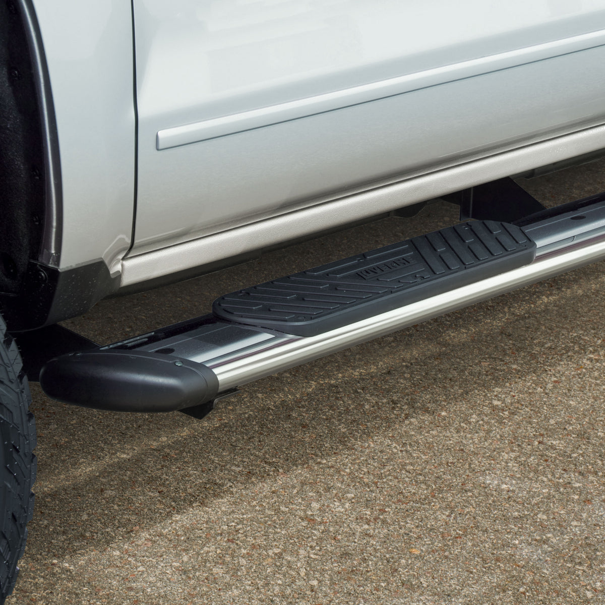 LUVERNE 477114-401449 Regal 7 Stainless Steel 114-In Wheel to Wheel Side Steps, Compatible with Select Chevrolet Silverado, GMC Sierra 2500, 3500 HD