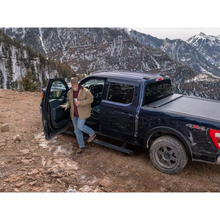 AMP Research PowerStep SmartSeries Running Boards - 2017-2019 Ford F-250/F-350/F-450 Super Duty (86235-01A)