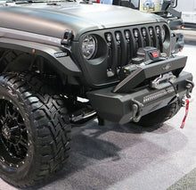 Steelcraft Stubby Front Bumper - Textured Black - 2014-2025 Jeep Wrangler JK/JL/JT Gladiator (70-92620)
