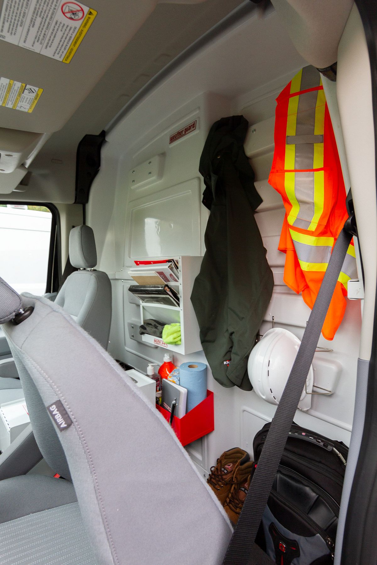 Weather Guard 96320-3-01 van bulkhead
