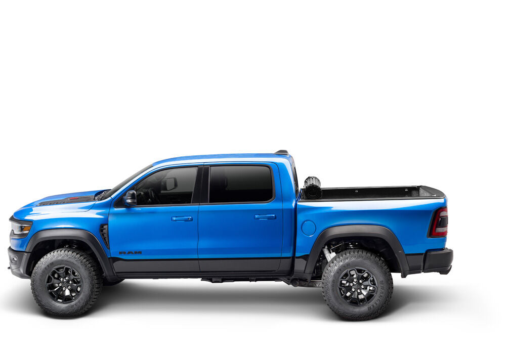 RealTruck BAK Revolver X2 Hard Roll-Up Tonneau Cover - 2015-2022 Canyon / Colorado - 6'2" Bed