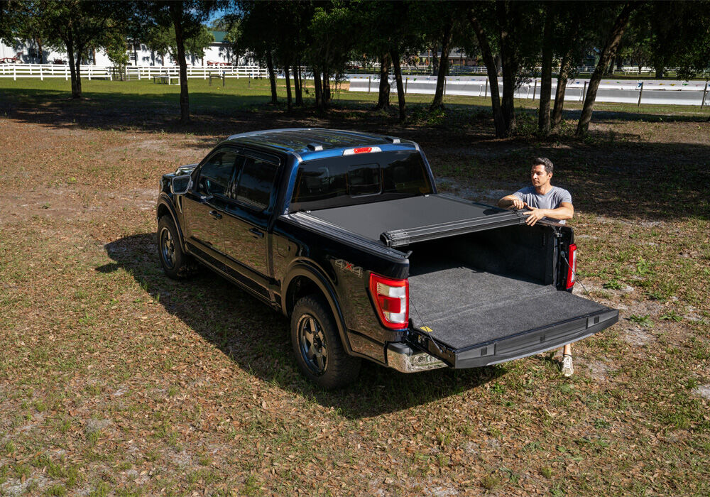 RealTruck BAK Revolver X4s Hard Roll-Up Tonneau Cover - 2022-2027 Maverick