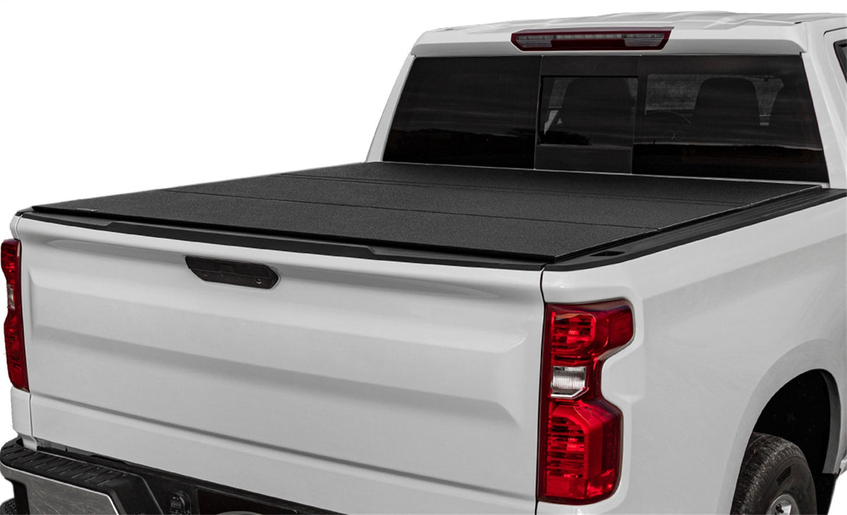 LOMAX™ Hard Tri-Fold Cover - B3050059
