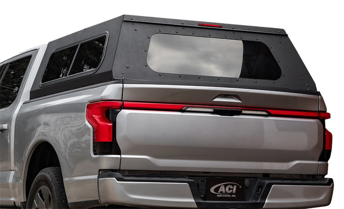 DURACAP™ Explore™ Hard Truck Topper - KX204006019