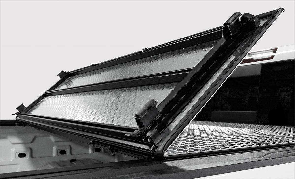 LOMAX™ Hard Tri-Fold Cover - B3060019