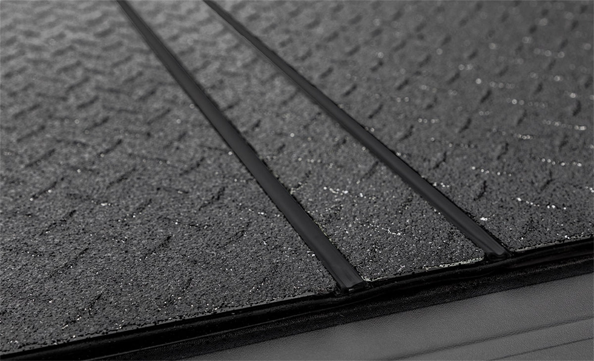 LOMAX™ Hard Tri-Fold Cover - B4020039