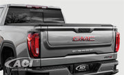 LOMAX™ Stance™ Hard Tri-Fold Cover - G4020089