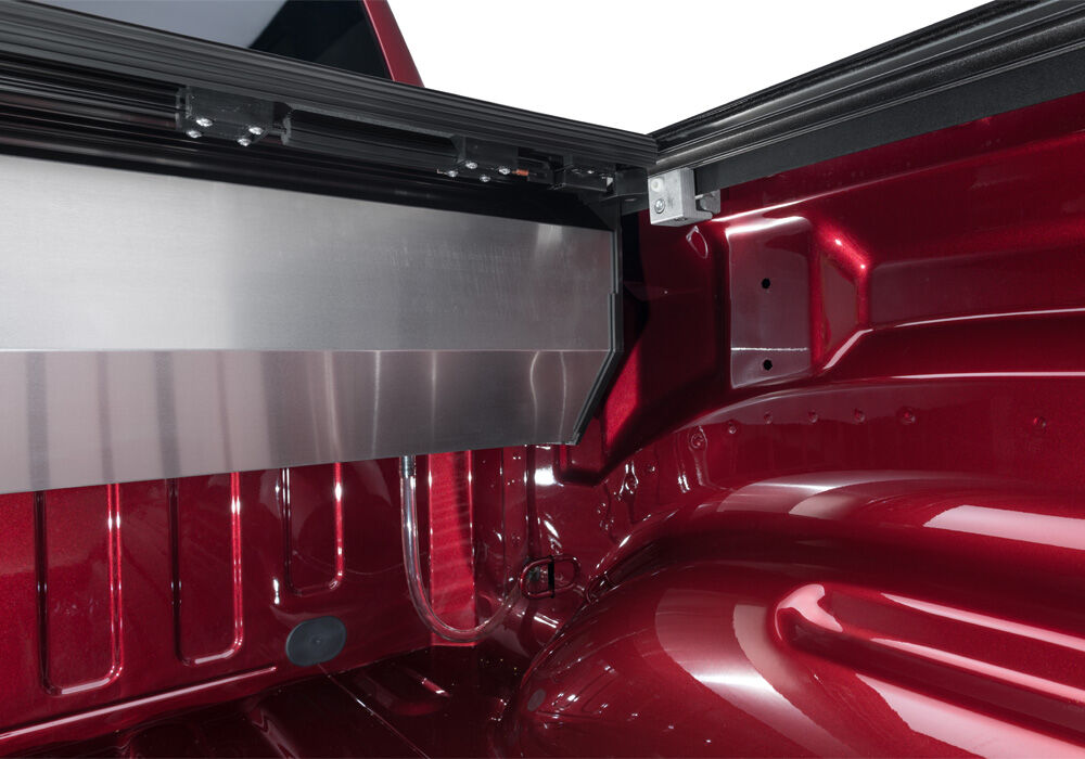 Retrax IX Tonneau Cover - 2009-2018 (2019-2024 Classic) Ram 5' 7" Bed without RamBox