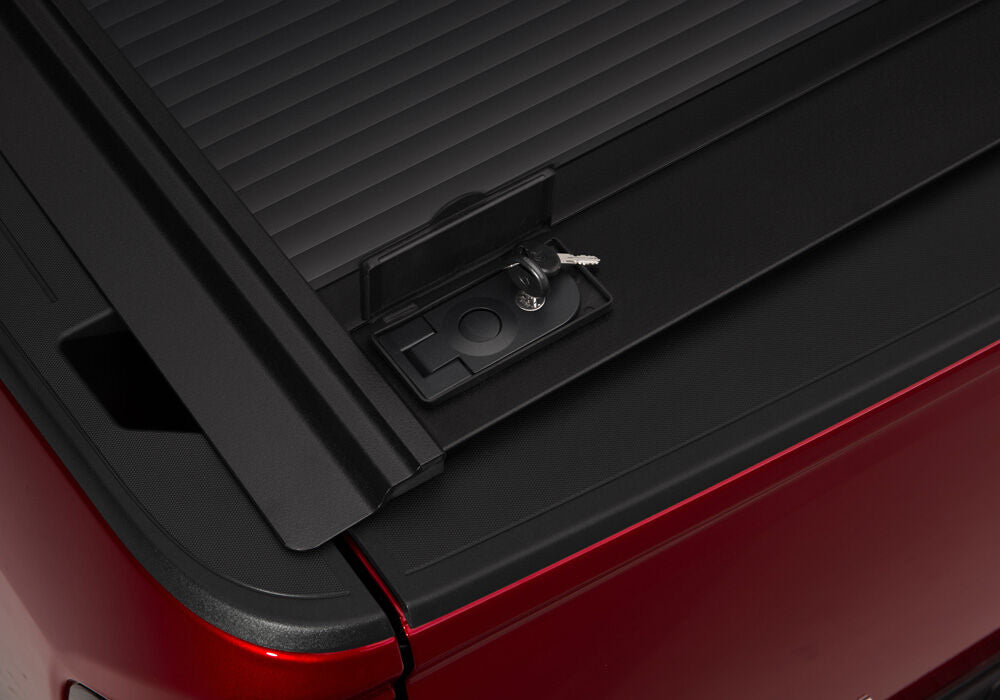 RetraxOne MX Retractable Tonneau Cover - Matte One Piece Polycarbonate Finish - 2015-2022 Chevy Colorado/GMC Canyon 5' 2" Bed without Stake Pockets