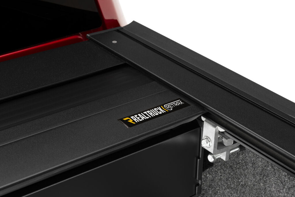 RetraxOne XR Retractable Tonneau Cover - Matte One Piece Polycarbonate Construction - 2019-2023 Ford Ranger 5' Bed without Stake Pockets