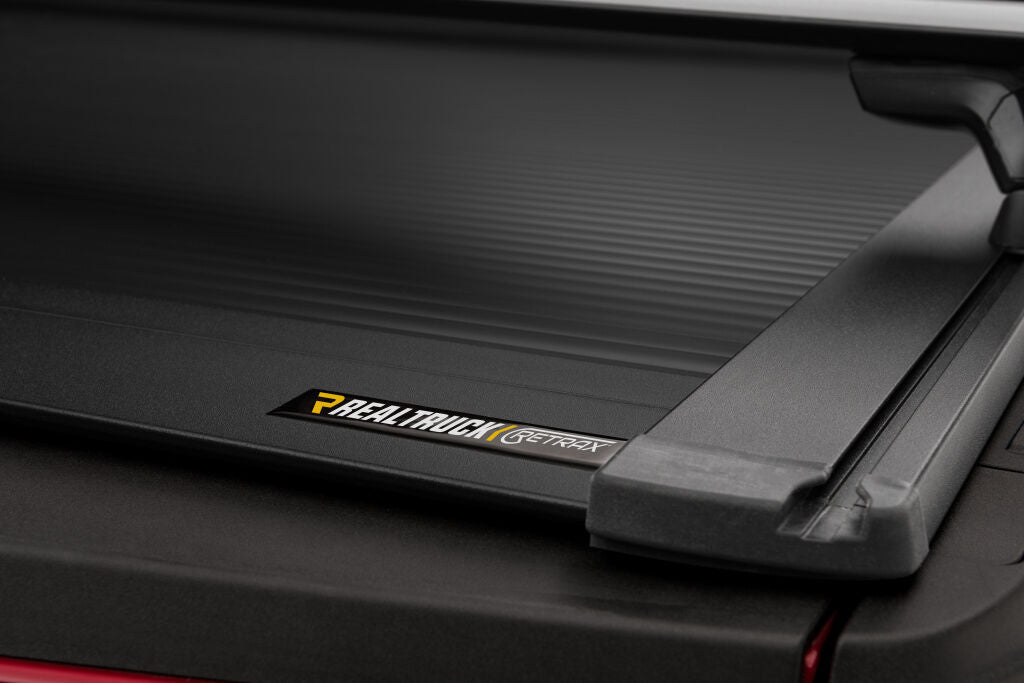 RetraxOne XR Retractable Tonneau Cover - Matte One Piece Polycarbonate Construction - 2005-2015 Toyota Tacoma Double Cab 5' Bed without Stake Pockets