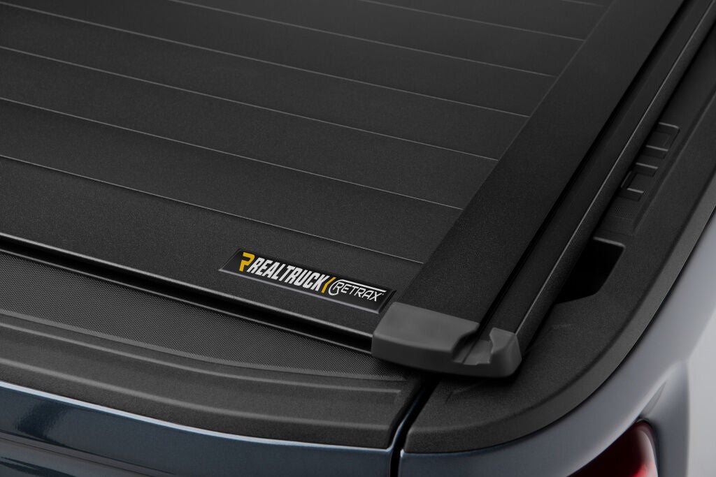 PowertraxPRO XR Retractable Tonneau Cover - Industrial Strength Aluminum Construction - Electric Cover - 2019 (New Body Style)-2026 Chevy Silverado/GMC Sierra 1500 6' 7" Bed without Stake Pockets - Standard Rails