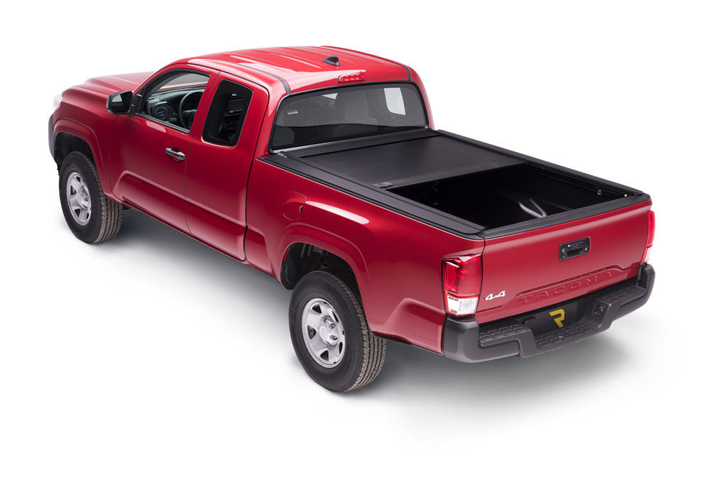RetraxOne MX Retractable Tonneau Cover - Matte One Piece Polycarbonate Finish - 2024-2026 Toyota Tacoma 5' Bed
