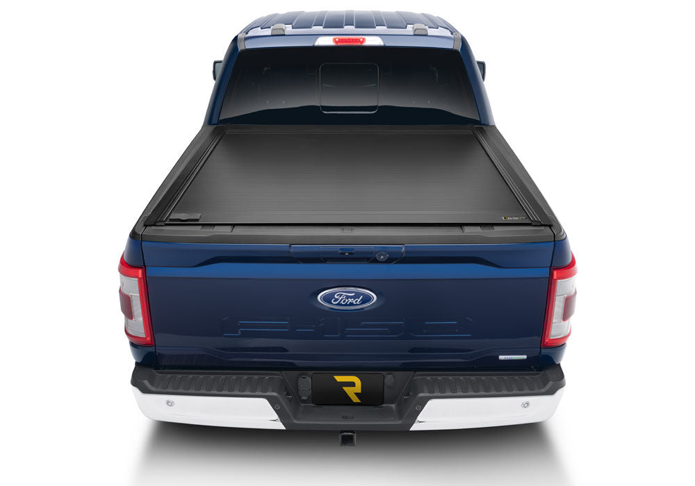 RetraxOne MX Retractable Tonneau Cover - Matte One Piece Polycarbonate Finish - 2022-2027 Ford Maverick