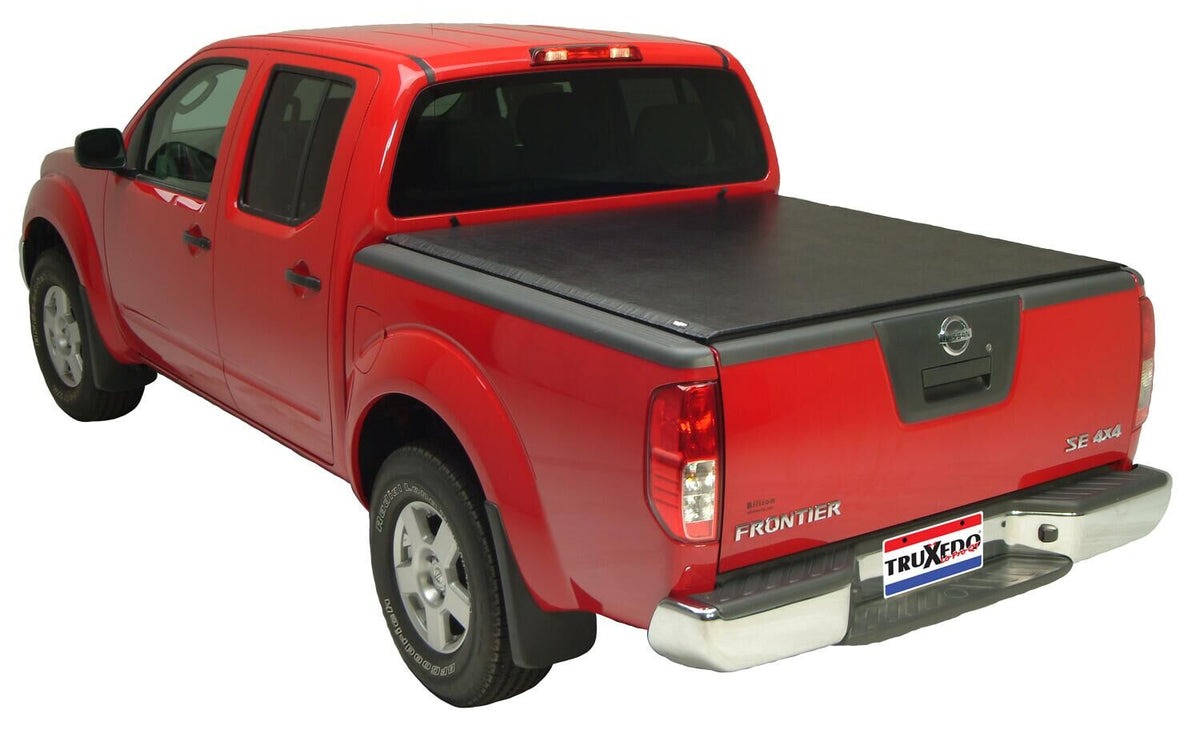 TruXedo Lo Pro Tonneau Cover - Black - 2005-2021 Nissan Frontier/2009-2012 Suzuki Equator/2005-2020 Nissan Navara 6' Bed