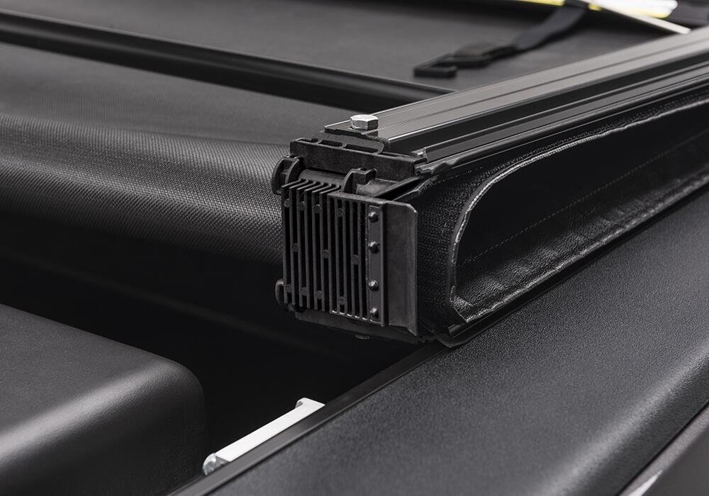 TruXedo Deuce Tonneau Cover - Black - 2022-2026 Toyota Tundra 5' 7" Bed with Deck Rail System