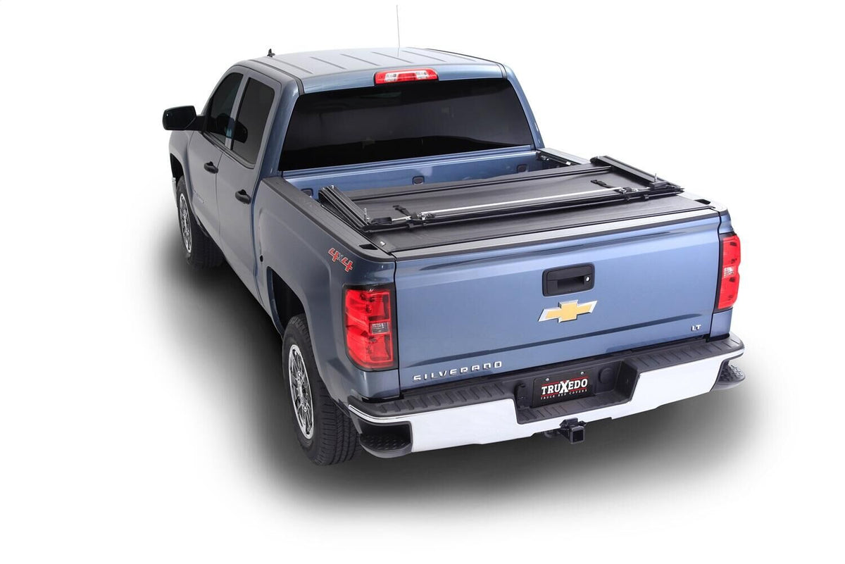 TruXedo Deuce Tonneau Cover - Black - 2007-2013 Chevy Silverado/GMC Sierra 1500/2007-2014 2500 HD/3500 HD 8' Bed with Cargo Management System with Single Rear Wheels