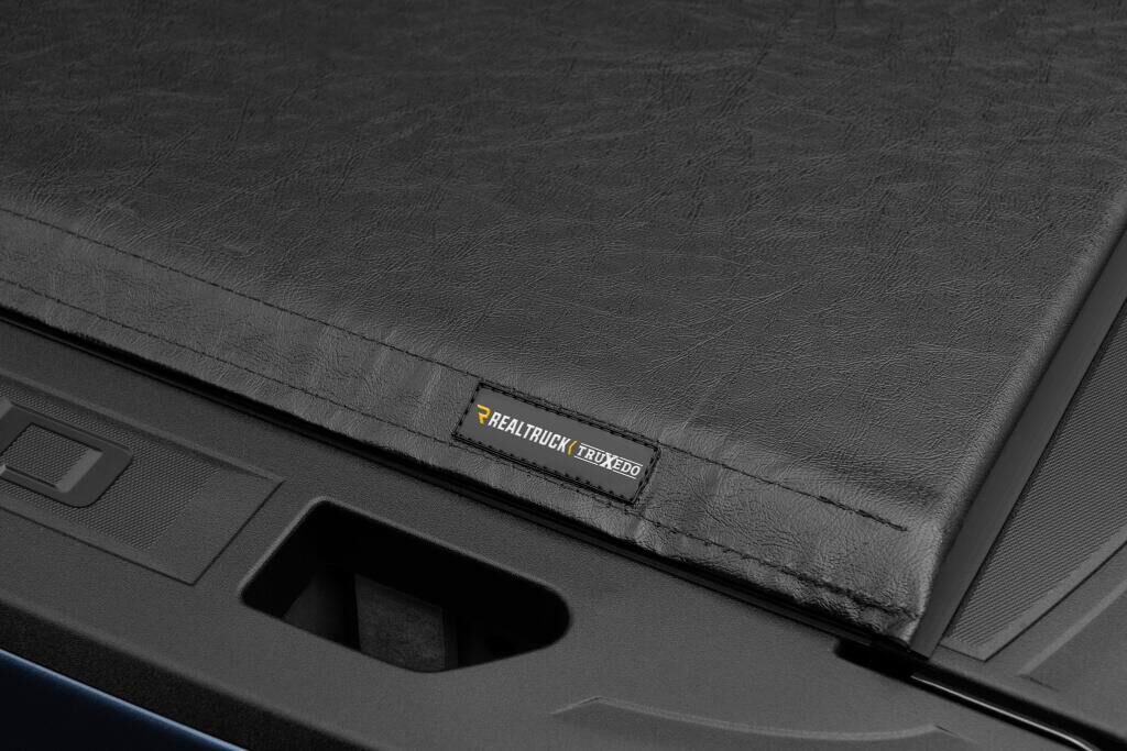 TruXedo Lo Pro Tonneau Cover - Black - 2020-2027 Chevy Silverado/GMC Sierra 2500 HD/3500 HD 6' 9" Bed with or without MultiPro Tailgate