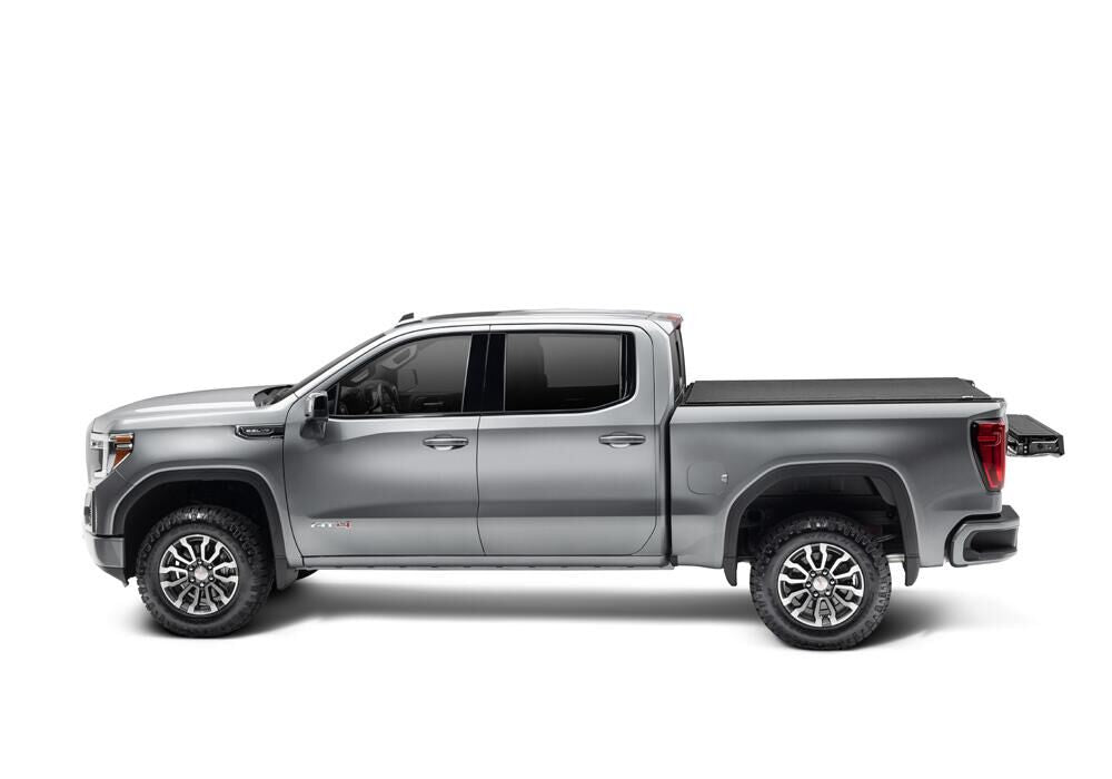 TruXedo Lo Pro Tonneau Cover - Black - 2019 (New Body Style)-2026 Chevy Silverado/GMC Sierra (without CarbonPro Bed) 5' 9" Bed