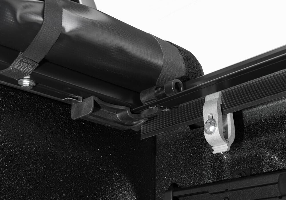 TruXedo Pro X15 Tonneau Cover - Black - 2019-2027 (New Body Style) Ram 5' 7" Bed with RamBox with or without Multifunction Tailgate
