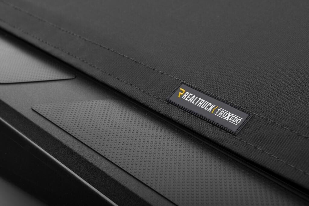 TruXedo Pro X15 Tonneau Cover - Black - 2022-2026 Toyota Tundra 5' 7" Bed without Deck Rail System
