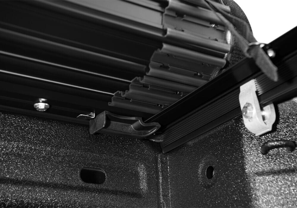 TruXedo Sentry Tonneau Cover - 2020-2027 Chevy Silverado/GMC Sierra 2500 HD/3500 HD 6' 9" Bed with or without MultiPro Tailgate