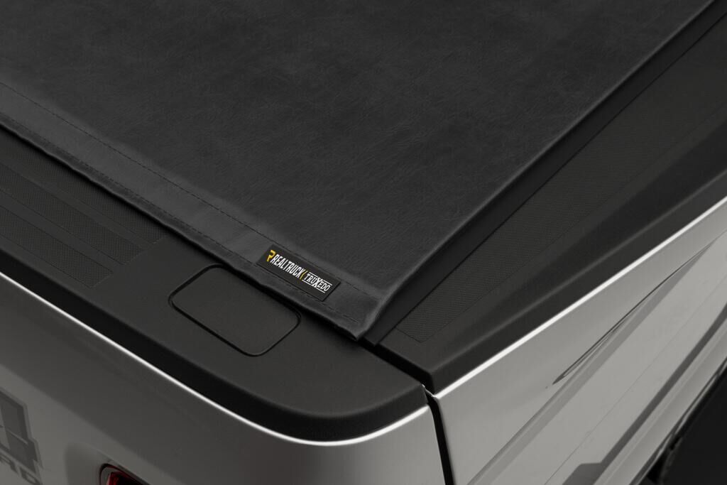 TruXedo Sentry Tonneau Cover - Black - 2004-2015 Nissan Titan 5' 6" Bed