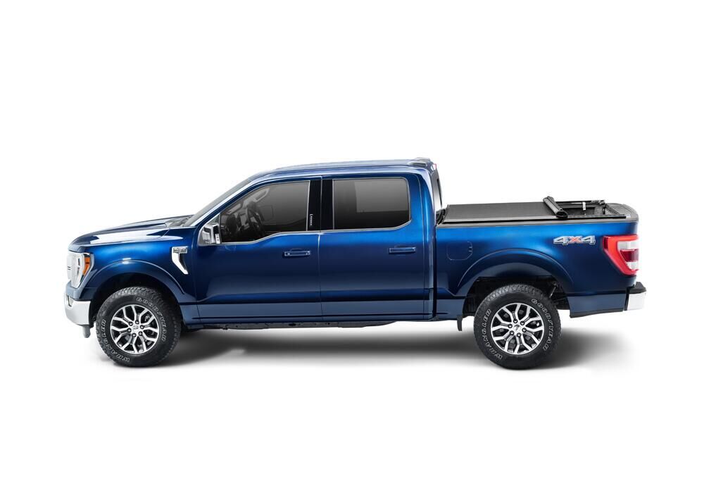 TruXedo TruXport Tonneau Cover - Black - 2015-2027 Ford F-150 5' 7" Bed (Includes Lightning)