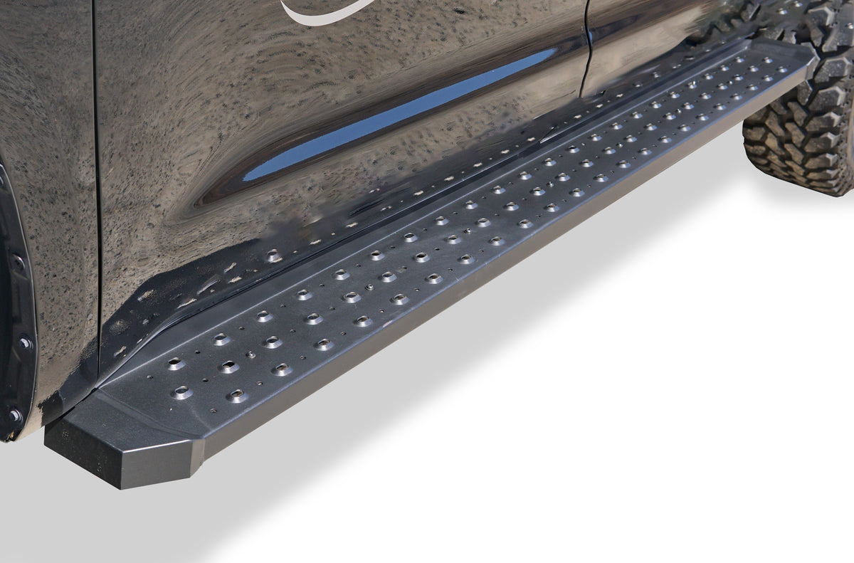 Steelcraft STX600 Running Boards - Black - 2019-2025 Dodge Ram 1500 Crew Cab (Excludes 19-23 Ram 1500 classic) (600-23700)